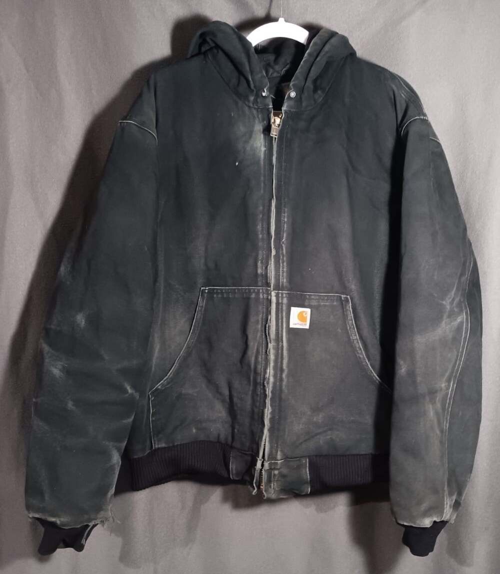 VTG Carhartt J140 BLK Black Duck Active Coat Hooded Mens Large Thrashed Workwear
